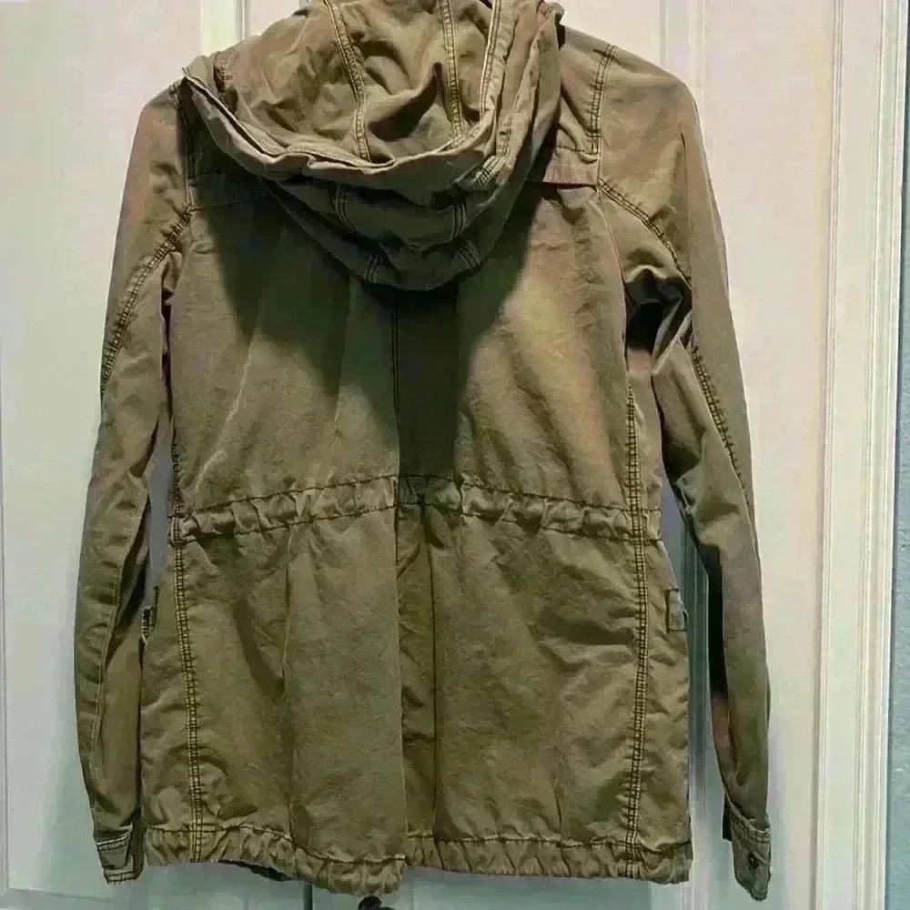 Divided utility jacket - Picture 2 of 3
